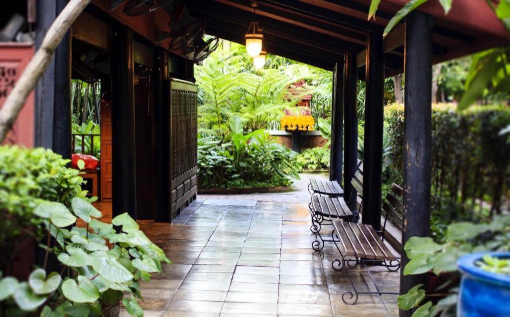 2499 Heritage Chinatown Bangkok Hotel By Roomquest Esterno foto