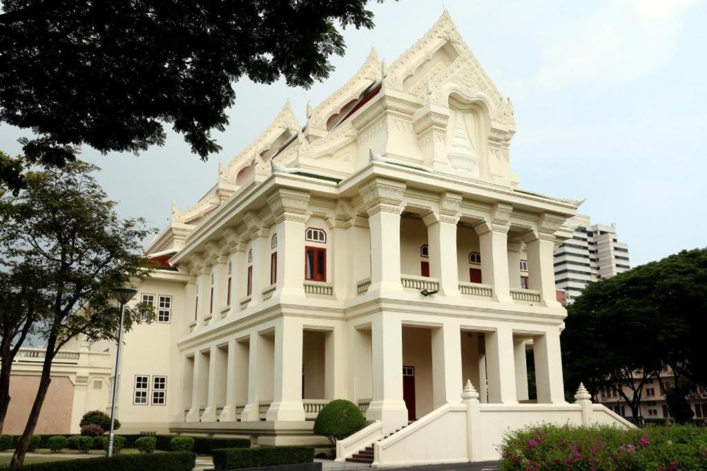 2499 Heritage Chinatown Bangkok Hotel By Roomquest Esterno foto