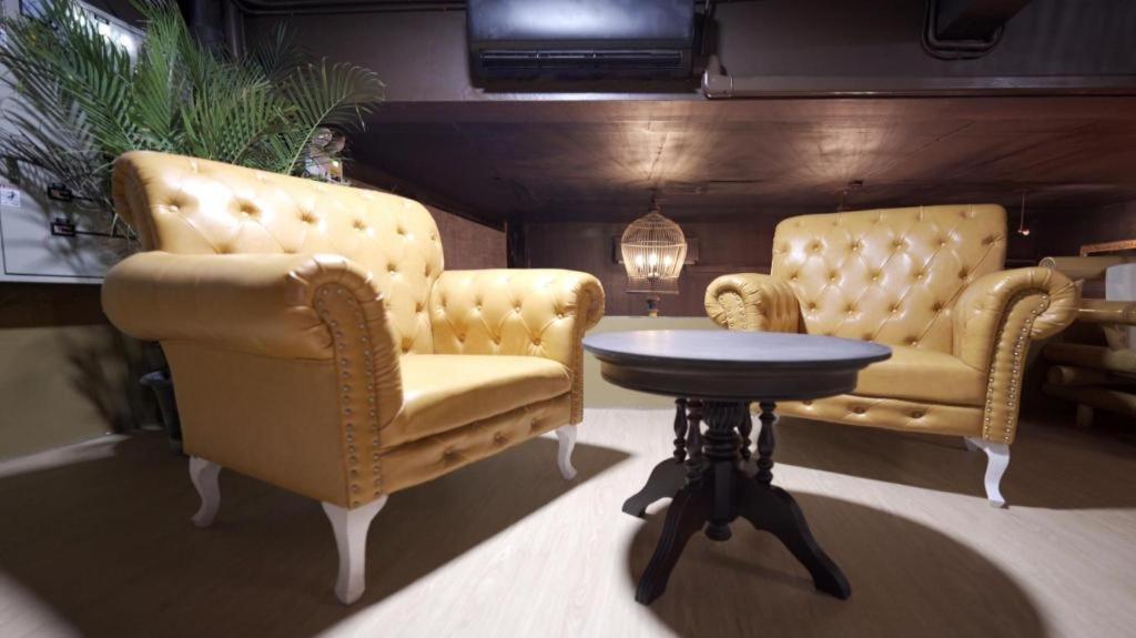 2499 Heritage Chinatown Bangkok Hotel By Roomquest Esterno foto