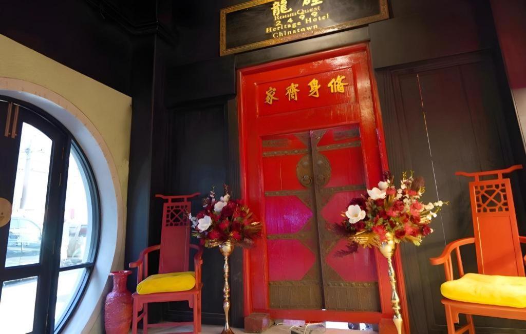 2499 Heritage Chinatown Bangkok Hotel By Roomquest Esterno foto