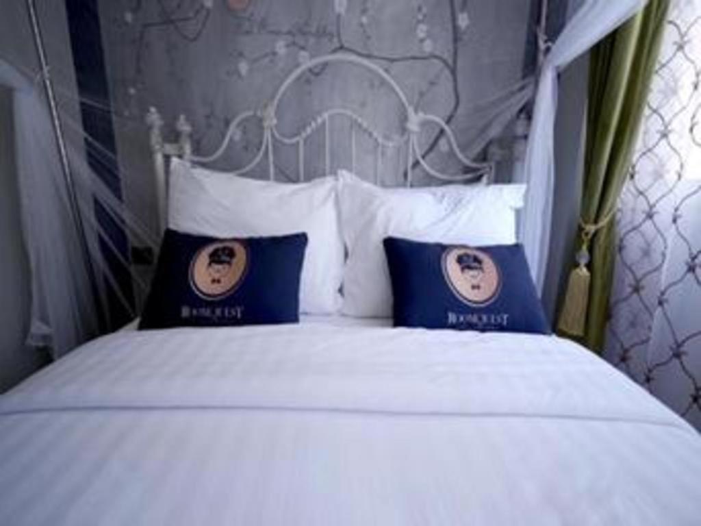 2499 Heritage Chinatown Bangkok Hotel By Roomquest Esterno foto