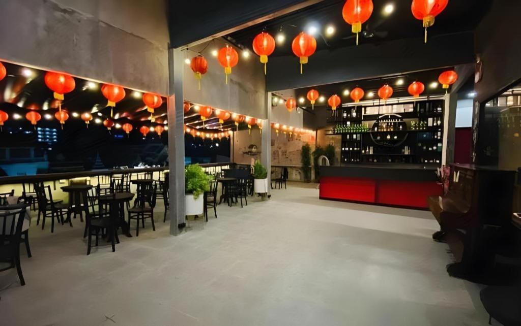 2499 Heritage Chinatown Bangkok Hotel By Roomquest Esterno foto